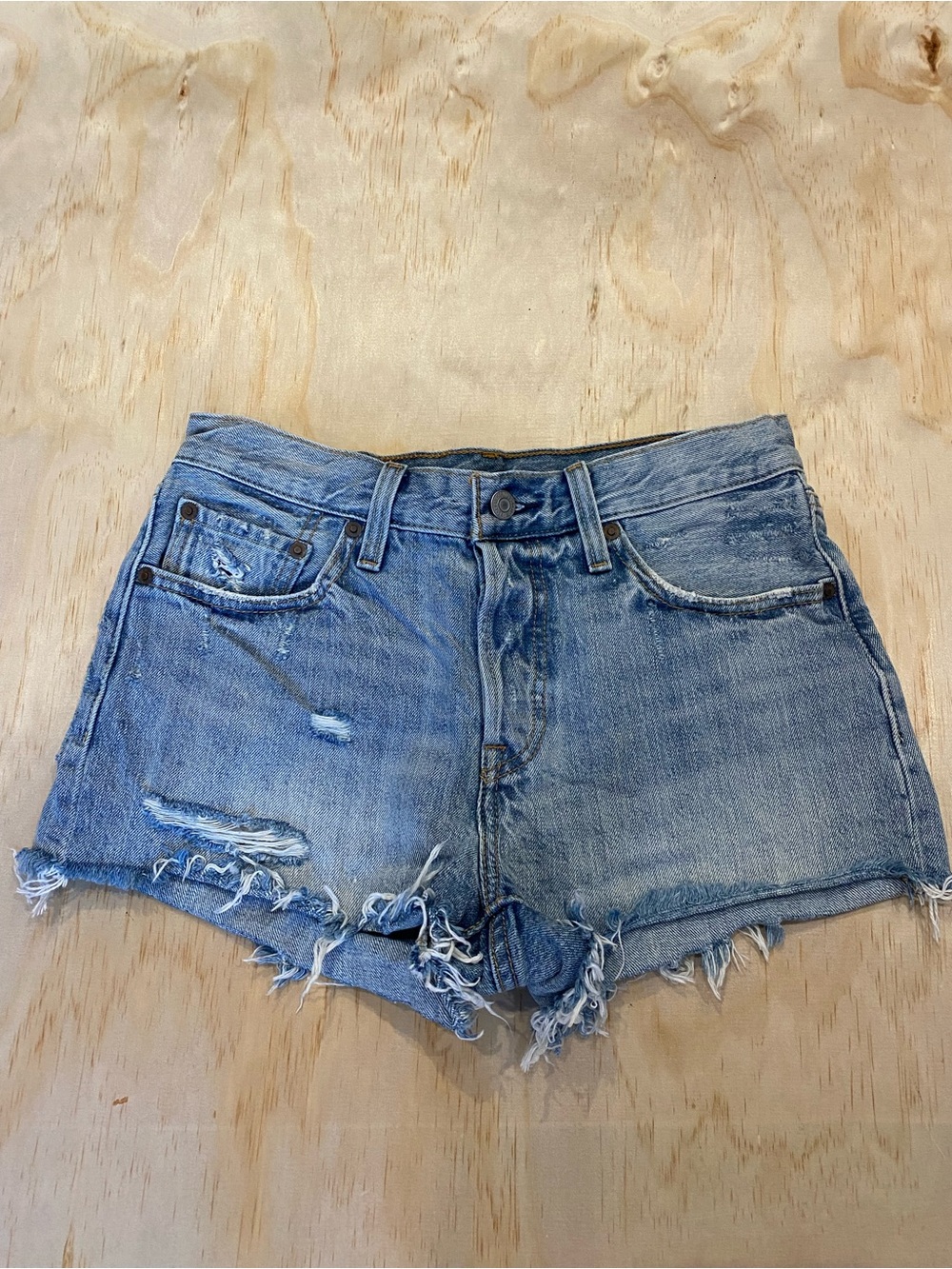 Levi's blue denim shorts Size 26"